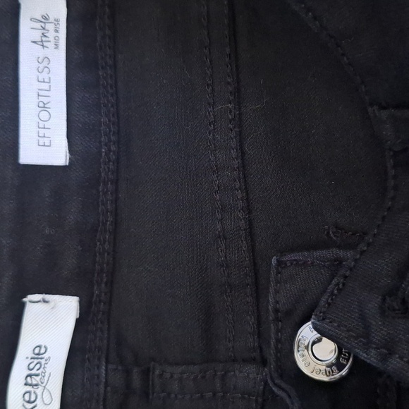 Kensie Effortless Ankle Mid Rise Black Jeans Size 8 - Picture 9 of 9